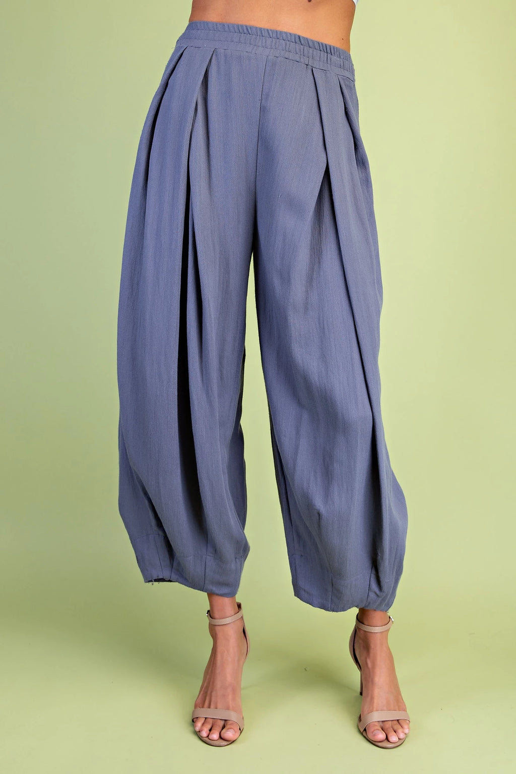 GiGiO Lightweight Pleated Barrel-Leg Pants
