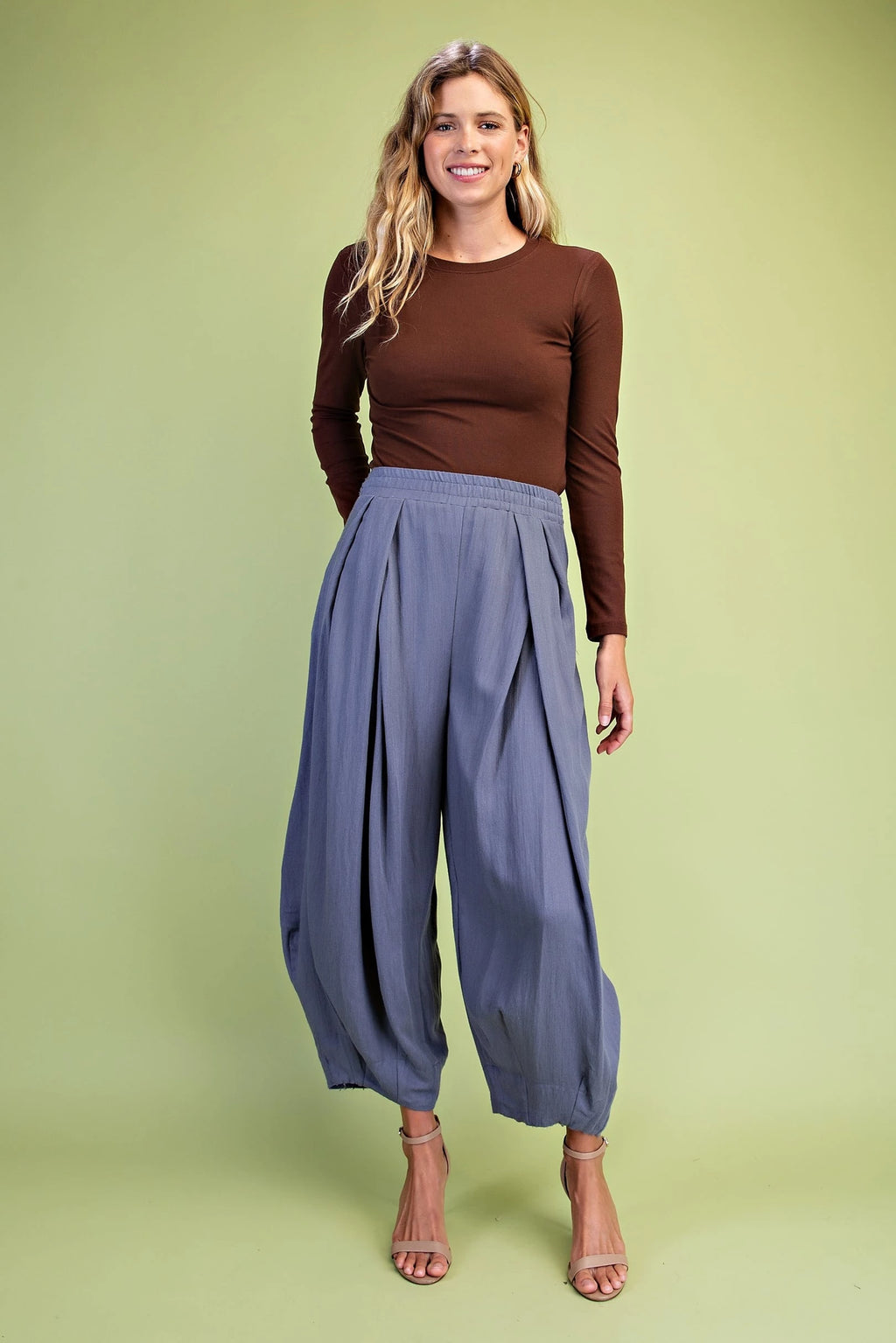 GiGiO Lightweight Pleated Barrel-Leg Pants
