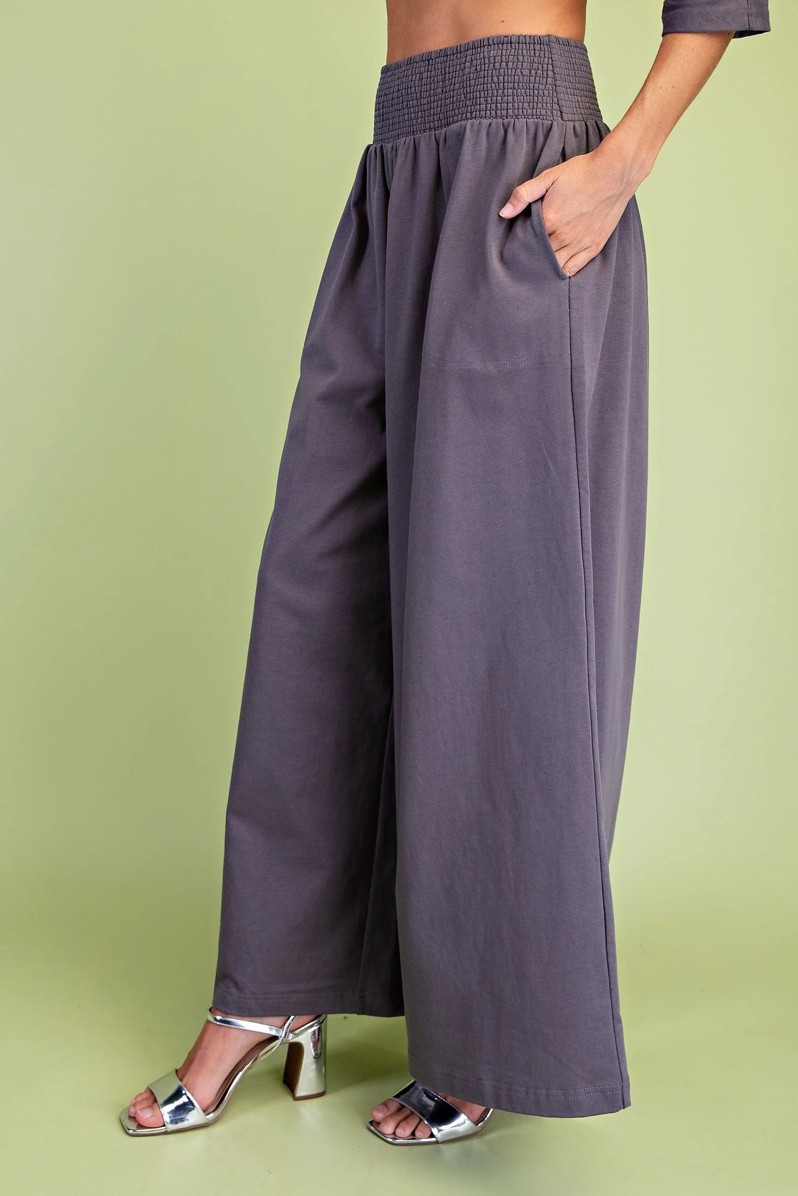 GiGiO Wide Leg Smocked Waist Pants