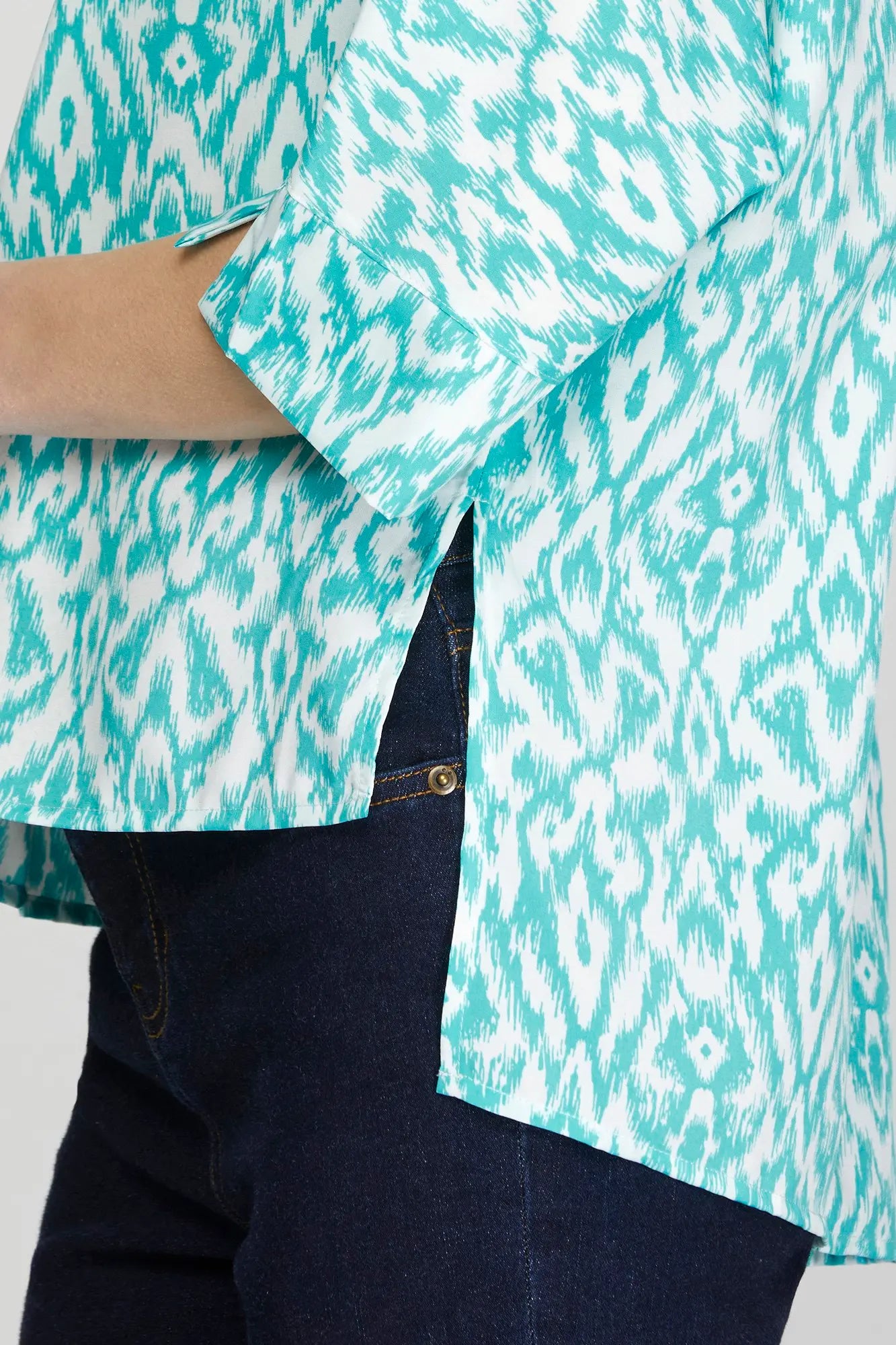 AQUA PRINTED WOVEN TOP