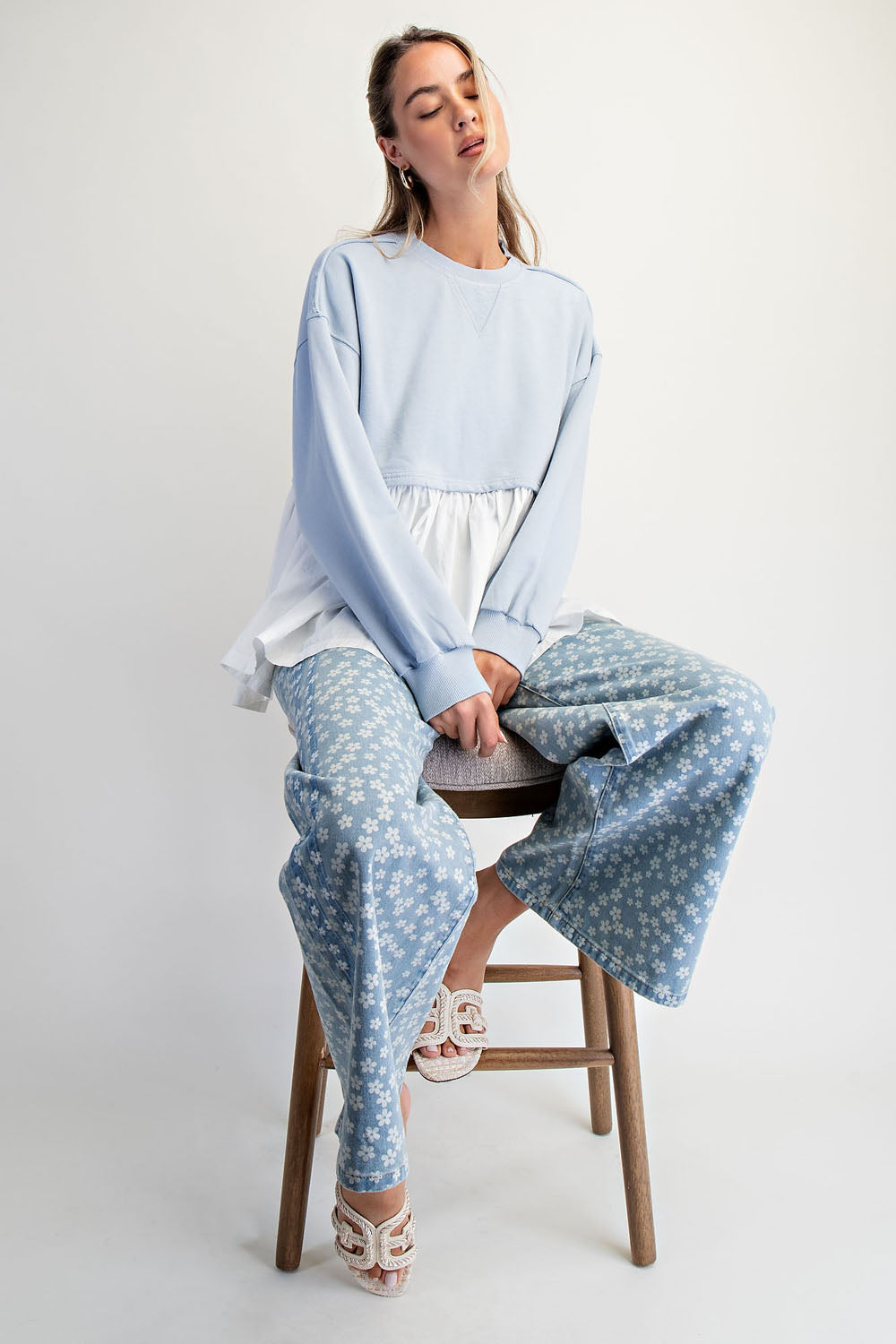 Oversized Sweatshirt Top with Pleated Skirt Hem