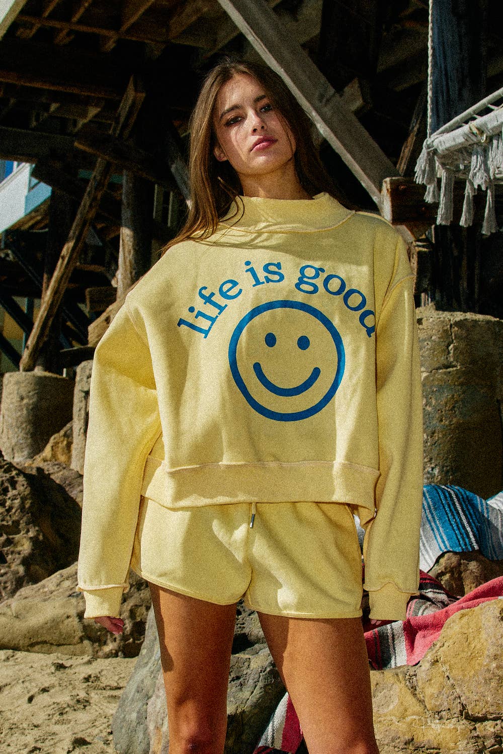 Bucketlist LIFEISGOOD Reversible Mock-Neck Crop Sweatshirt