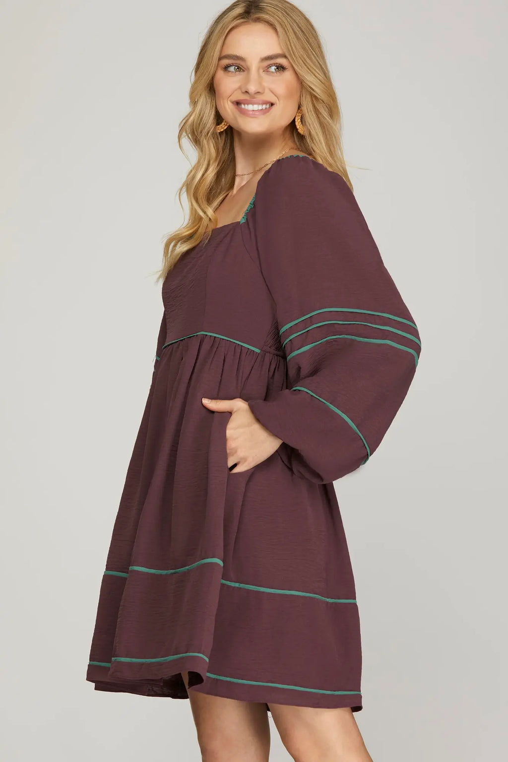 Long Sleeve Dress with Contrast Binding