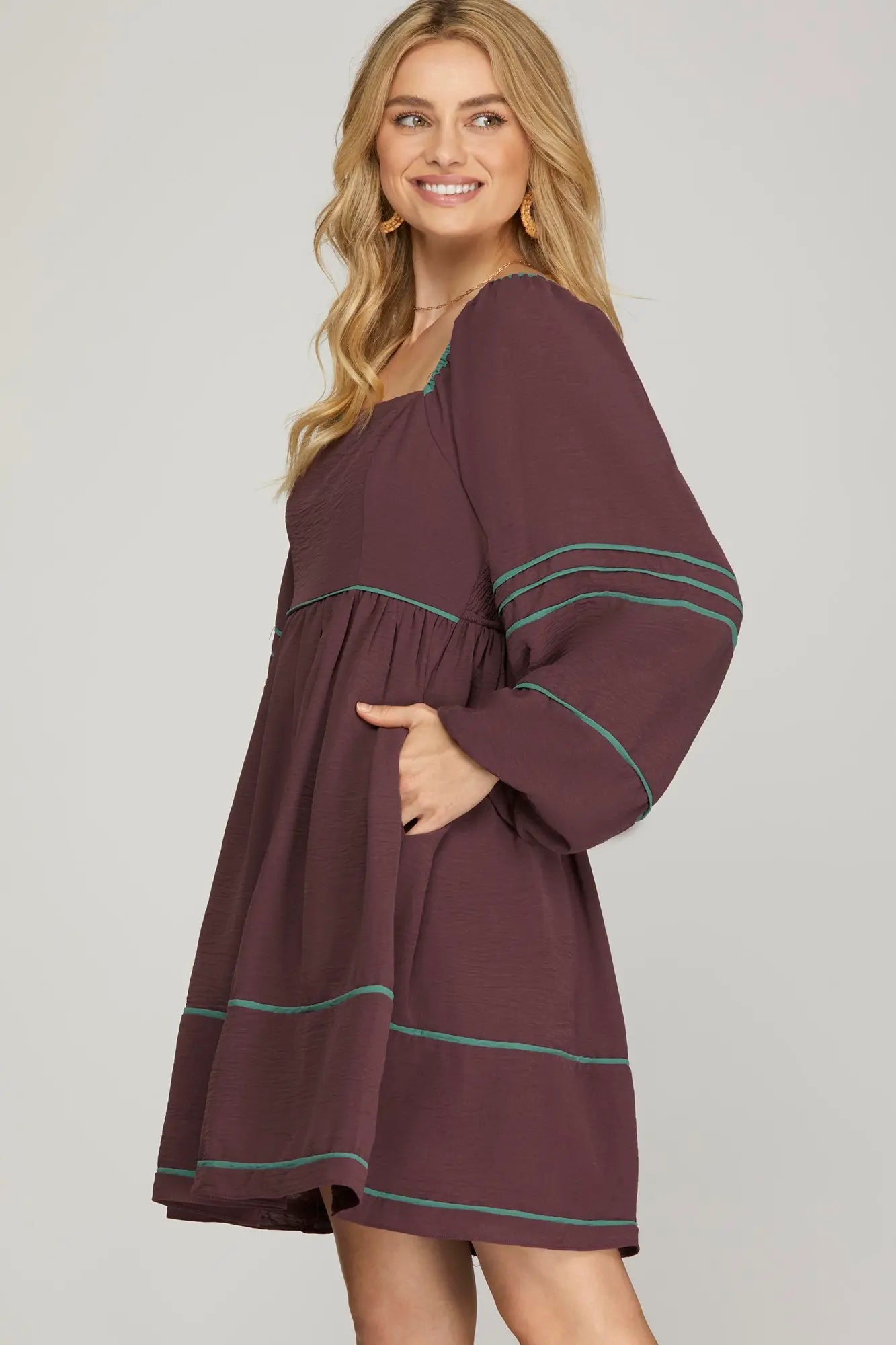 Long Sleeve Dress with Contrast Binding